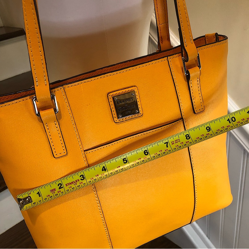 DOONEY BOURKE Orange Saffiano Leather Red Lining Two Top Handle Shoulder Straps - Picture 9 of 16